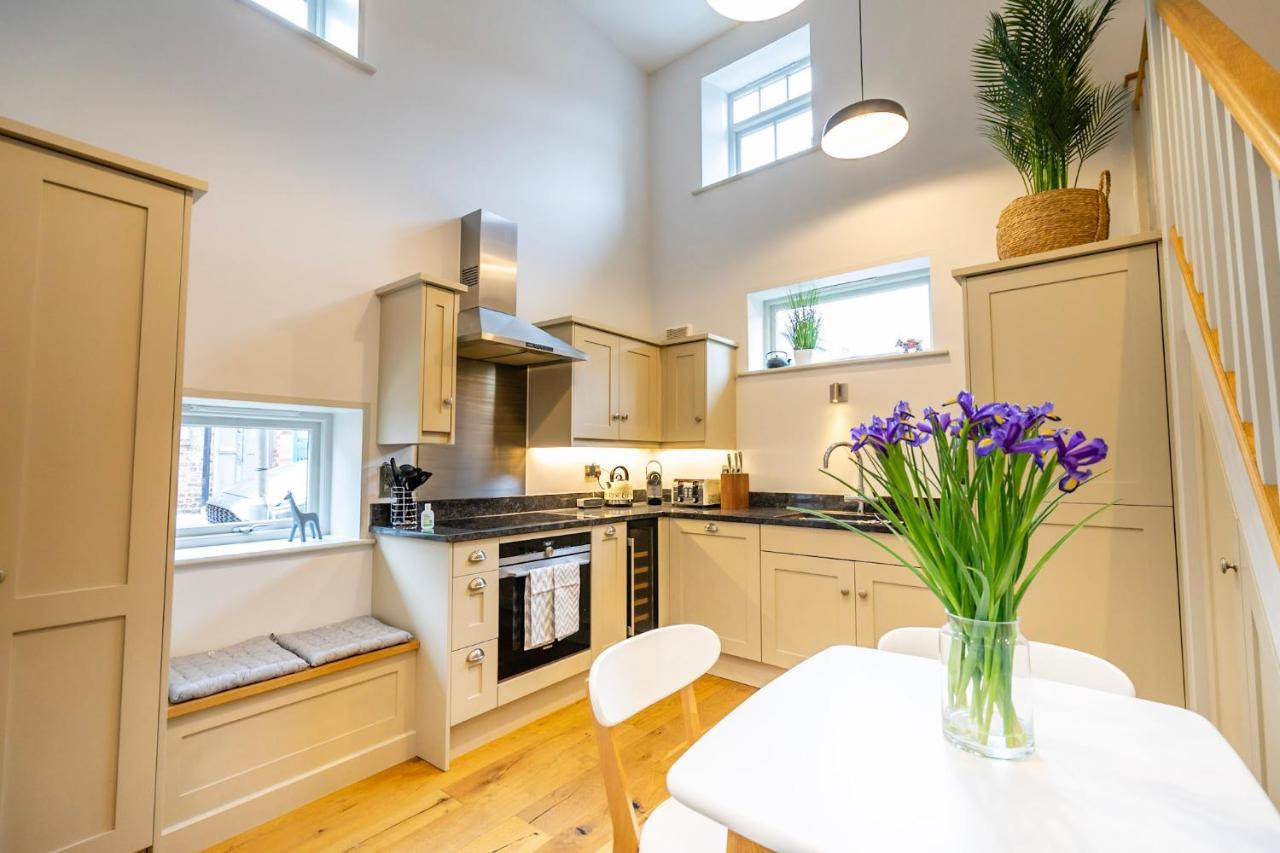 Appartamento One Clementhorpe Maltings York Esterno foto